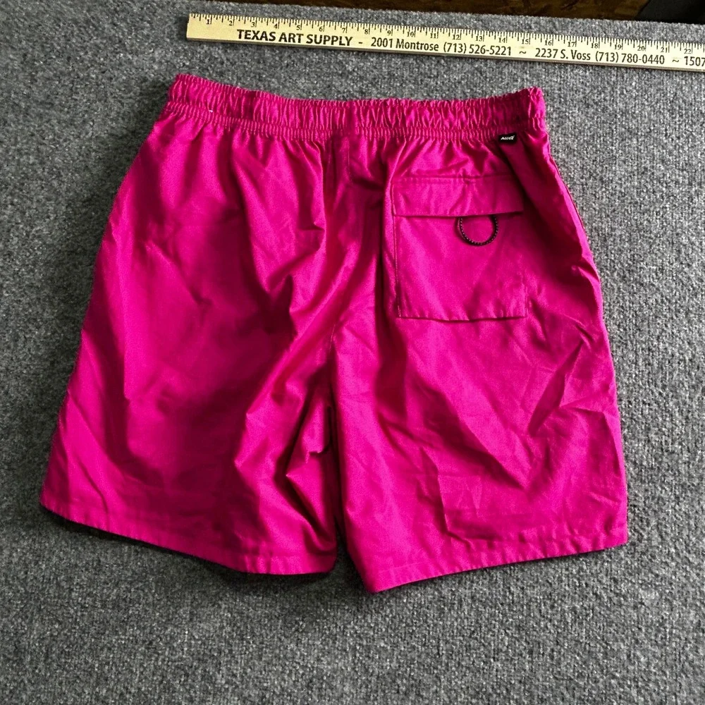Nike Athletic Shorts Mens Size Large Pink Mesh Lined Drawstring Casual Running